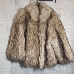 Gemma Layne Luxurious Faux Fur Coat Sz OS NWT